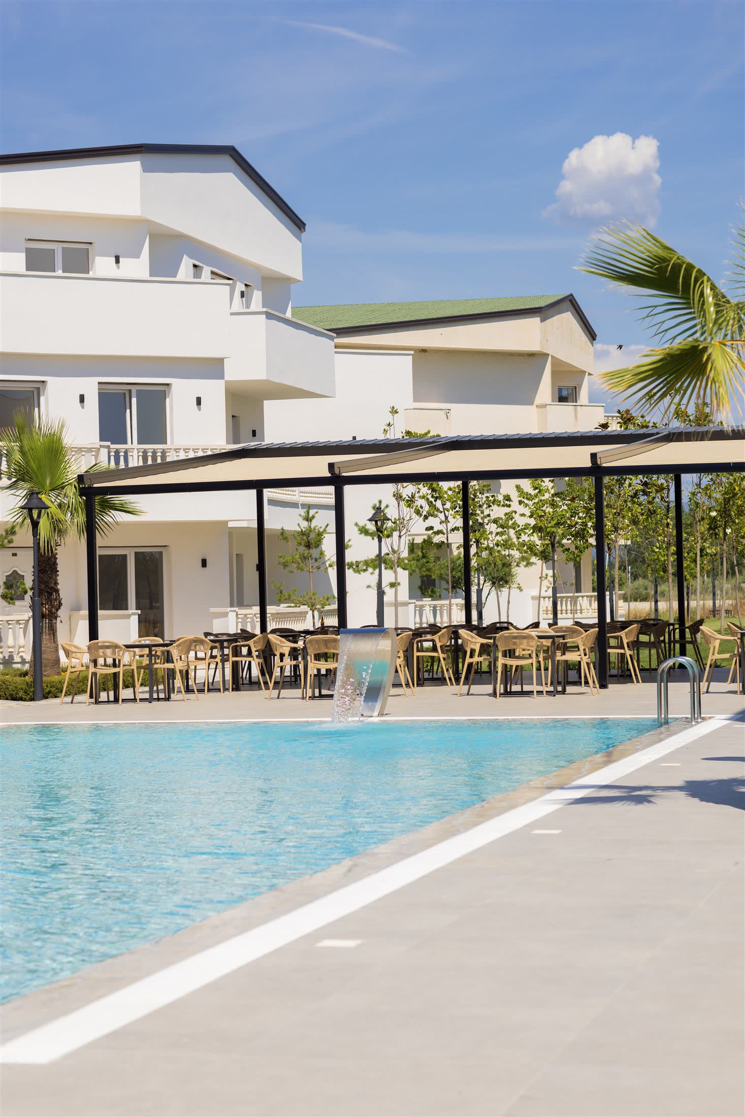 Sirena Garden Resort pool view